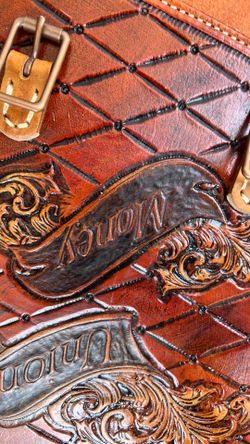 Union money welding cuff