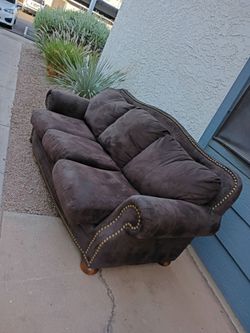 Couch MUST GO!
