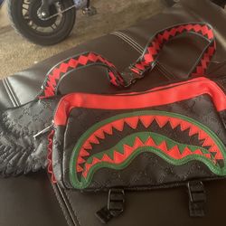 sprayground shoulder bag