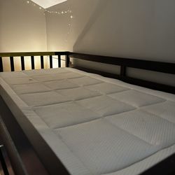 Twin loft Bed W/ Mattress+ Stairs