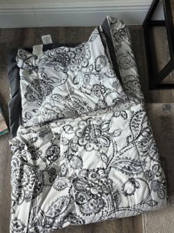 Huge blanket