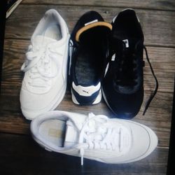 To pair of pumas  marathon white Future Rider Black