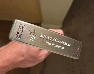 Titleist Scotty Cameron Pro Platinum Newport Mil-Spec 34" Putter Golf Club