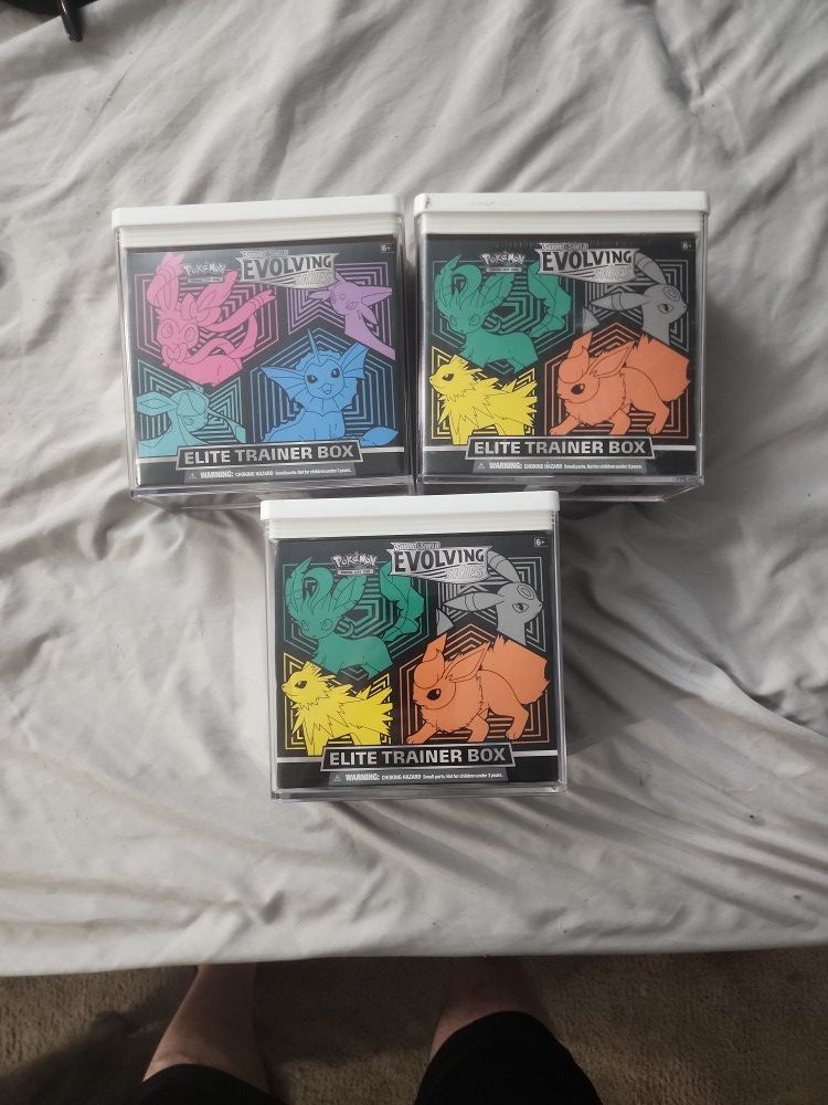 Evolving Skies ETBs Pokemon