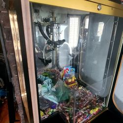 Claw Arcade Machine Game