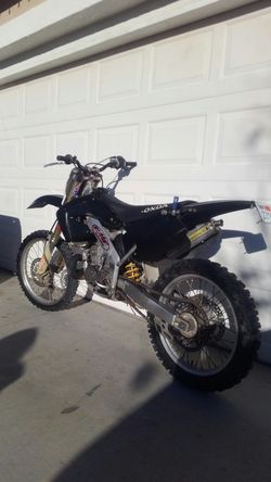 2001 Honda cr250 cr250r street legal 2 stroke plated enduro for Sale in Stevenson Ranch CA OfferUp
