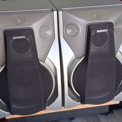 Sony speakers (rare) 👇