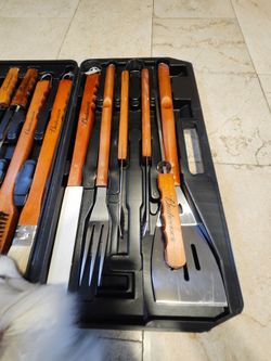 Budweiser 18-Piece Wood and Stainless-Steel BBQ Grill Set with Case