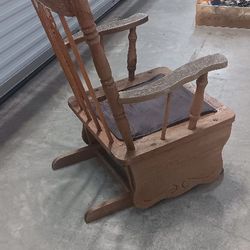 Glider rocking chair