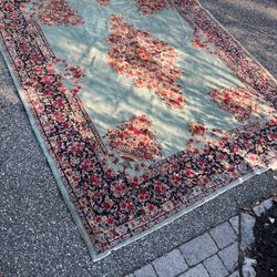 AUTHENTIC ORIENTAL RUG