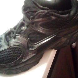 Nike V5 RNR
Men's Shoes