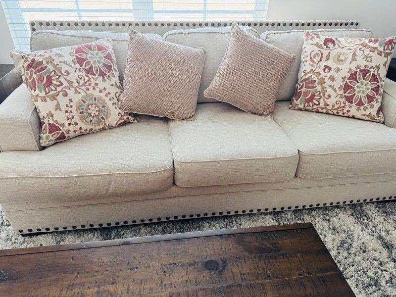 Sofa Set