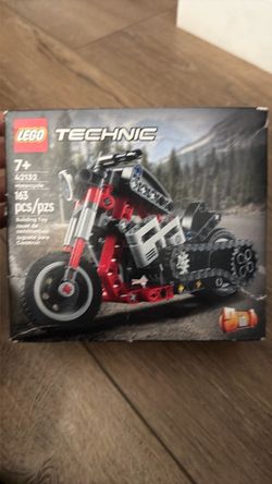 LEGO Technic Motorcycle Set 42132