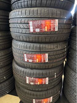 📲✅235/40/19 vendo set de llantas nuevas Supermax all-season