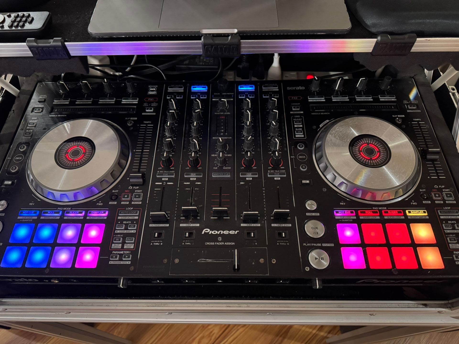 Dj Set Ready To Play Very Powerful