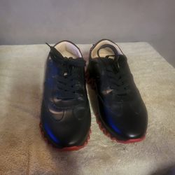 Christian Louboutin
Men's Loubishark Flat Leather Red-Sole Runner Sneakers