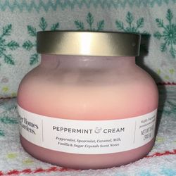 NEW 18 Oz Better Homes & Gardens 2 Wick Candles