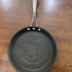 Calphalon 10” Frying Pan