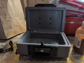 Safe box no key
