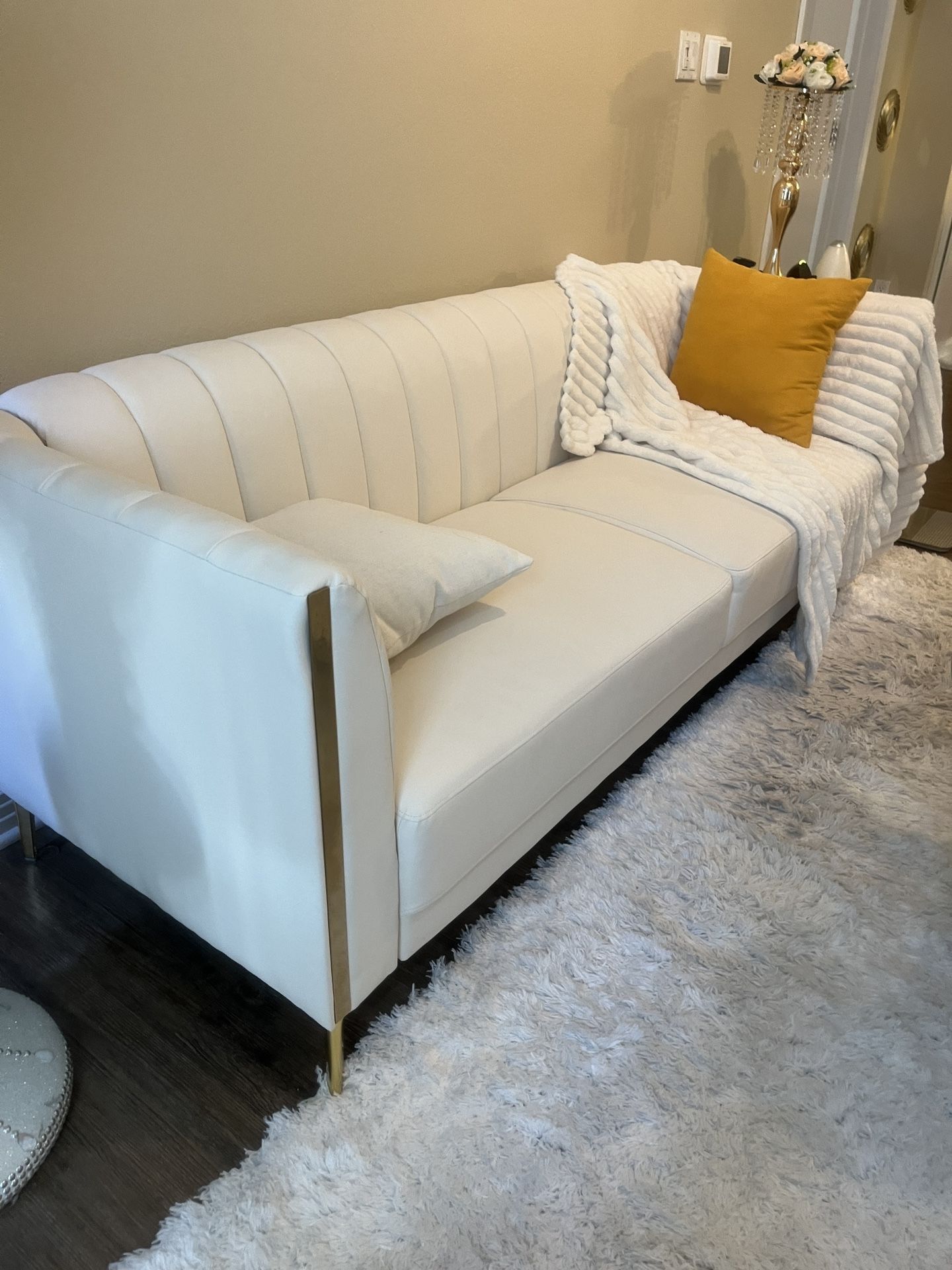 Couch Chair White 