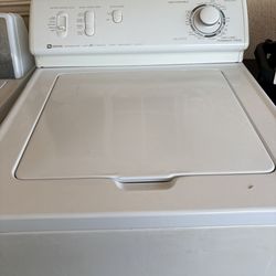 Washer and gas dryer