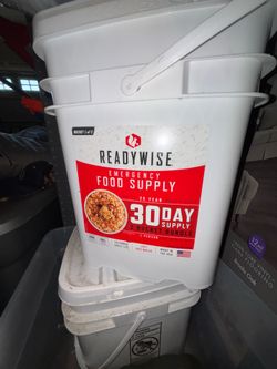 ReadyWise 30 Day Emergency Food Supply - 296 Servings, 2 Buckets for $120