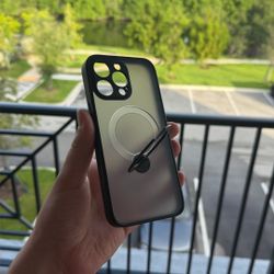 FREE Basically New iPhone 16 Pro Max Case