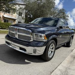 2017 RAM 1500 Double Cab 5.7