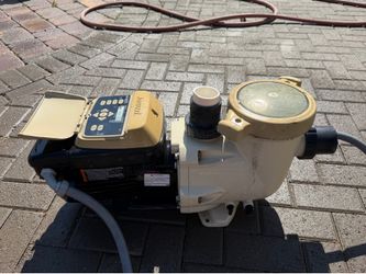Jacuzzi 1.85 THP Variable Speed Pool Pump (Century Motor) - Working Great