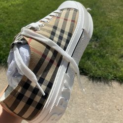 Burberry Shoes