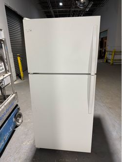 30” Top rfreezr bottom refrigerator