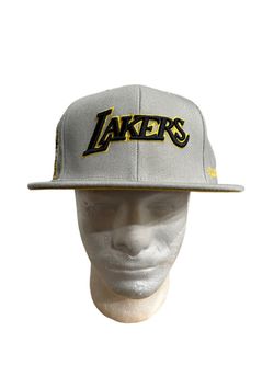 Mitchell & Ness Lakers fitted Snapback Hat