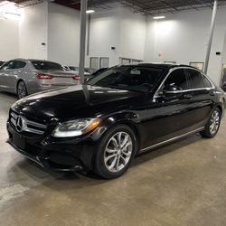 2015 Mercedes Benz C class 300