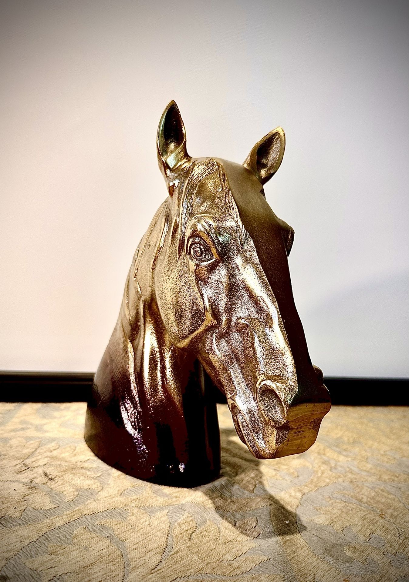 Awesome brass metal decorative sculpture Horse H11xL11xW4 inch Lbs 3.6