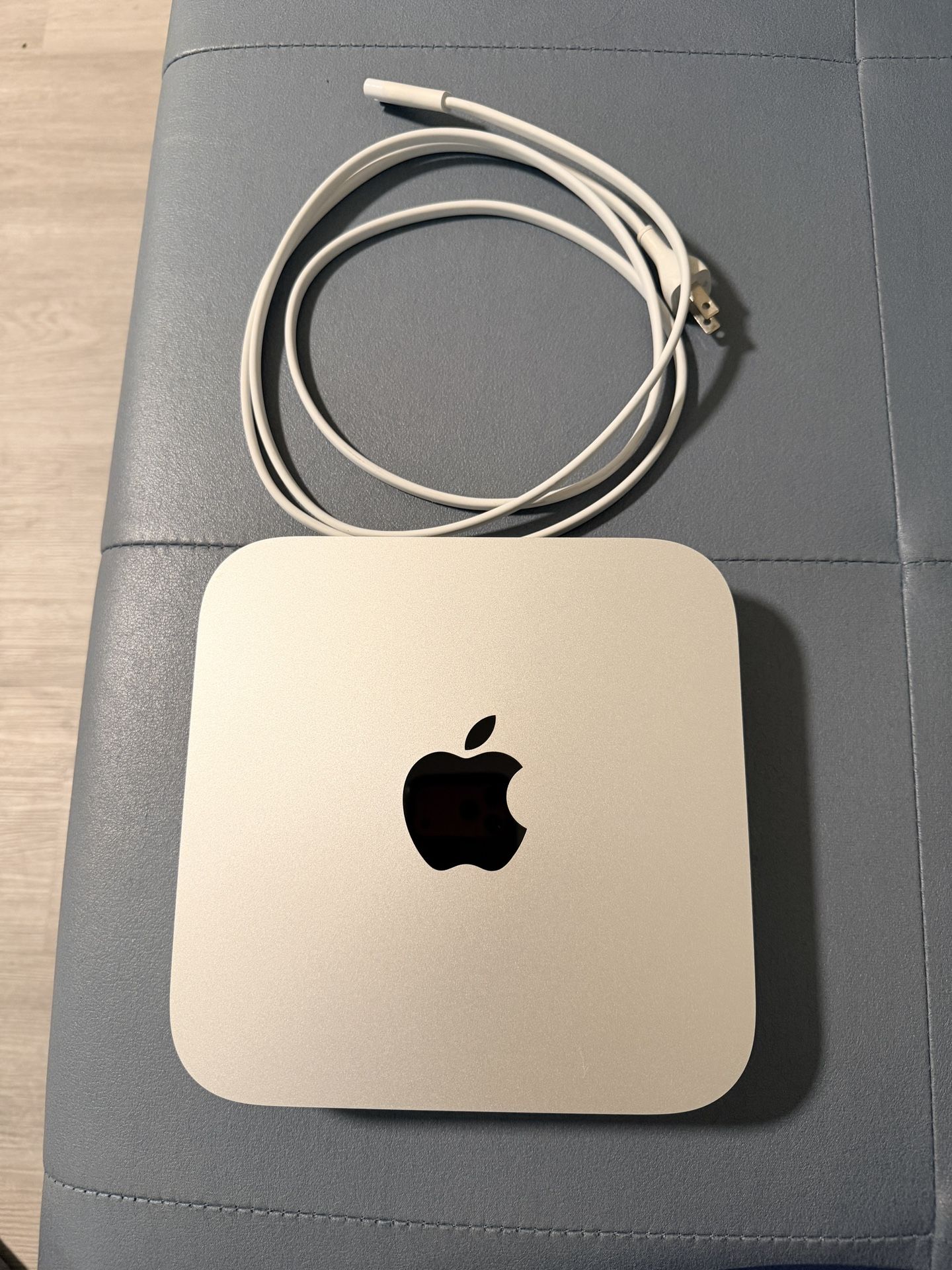 Mac Mini M1 256G SSD 8G Ram