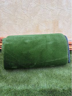 New turf grass 38 feet long and 3 feet wide for only 250