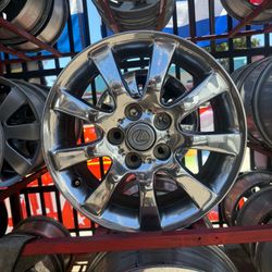 Lexus chrome 16x6.5 Rims 5x114.3mm Bolt 50 Offset