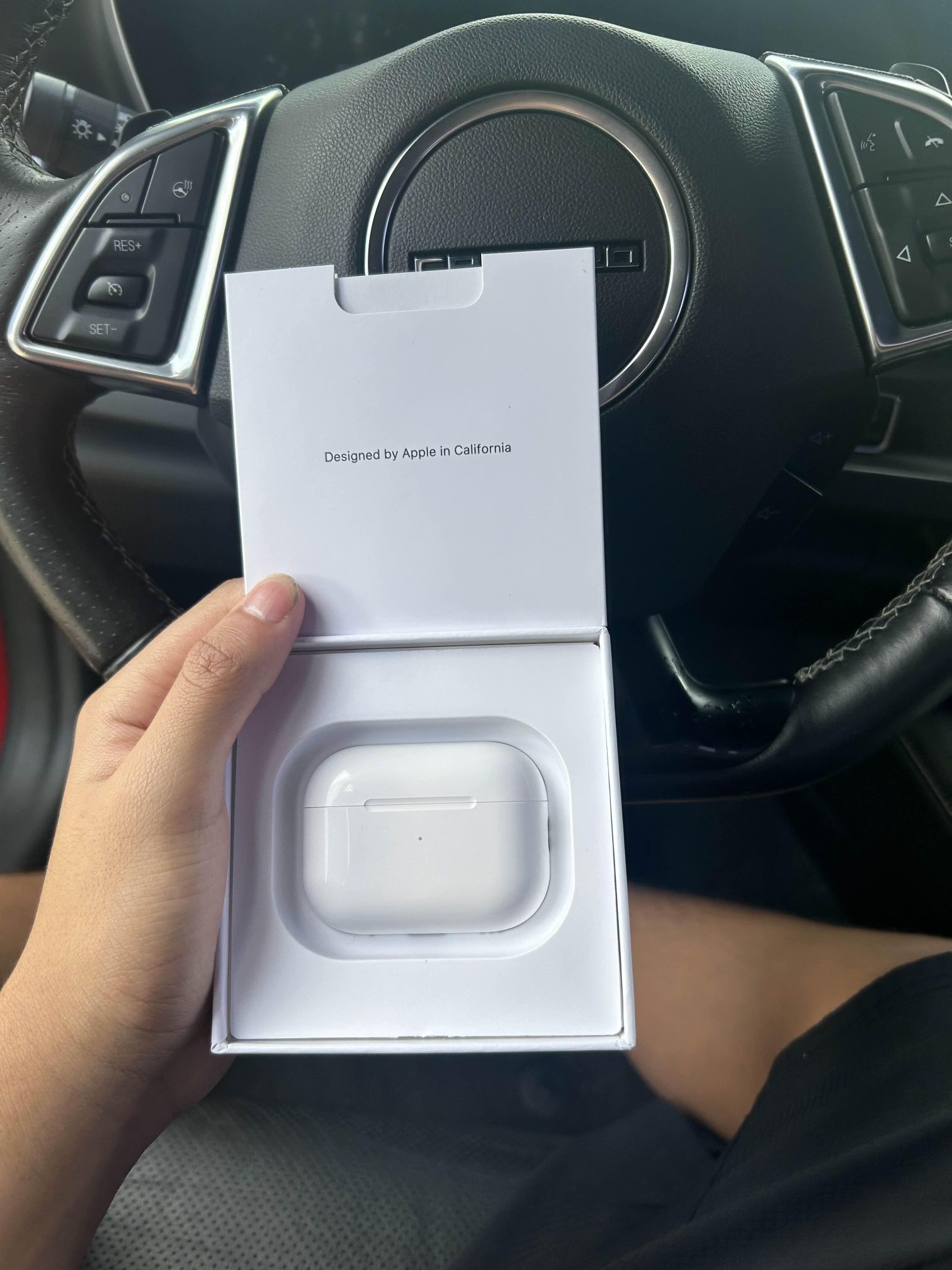 Airpod Pros (Second Generation)