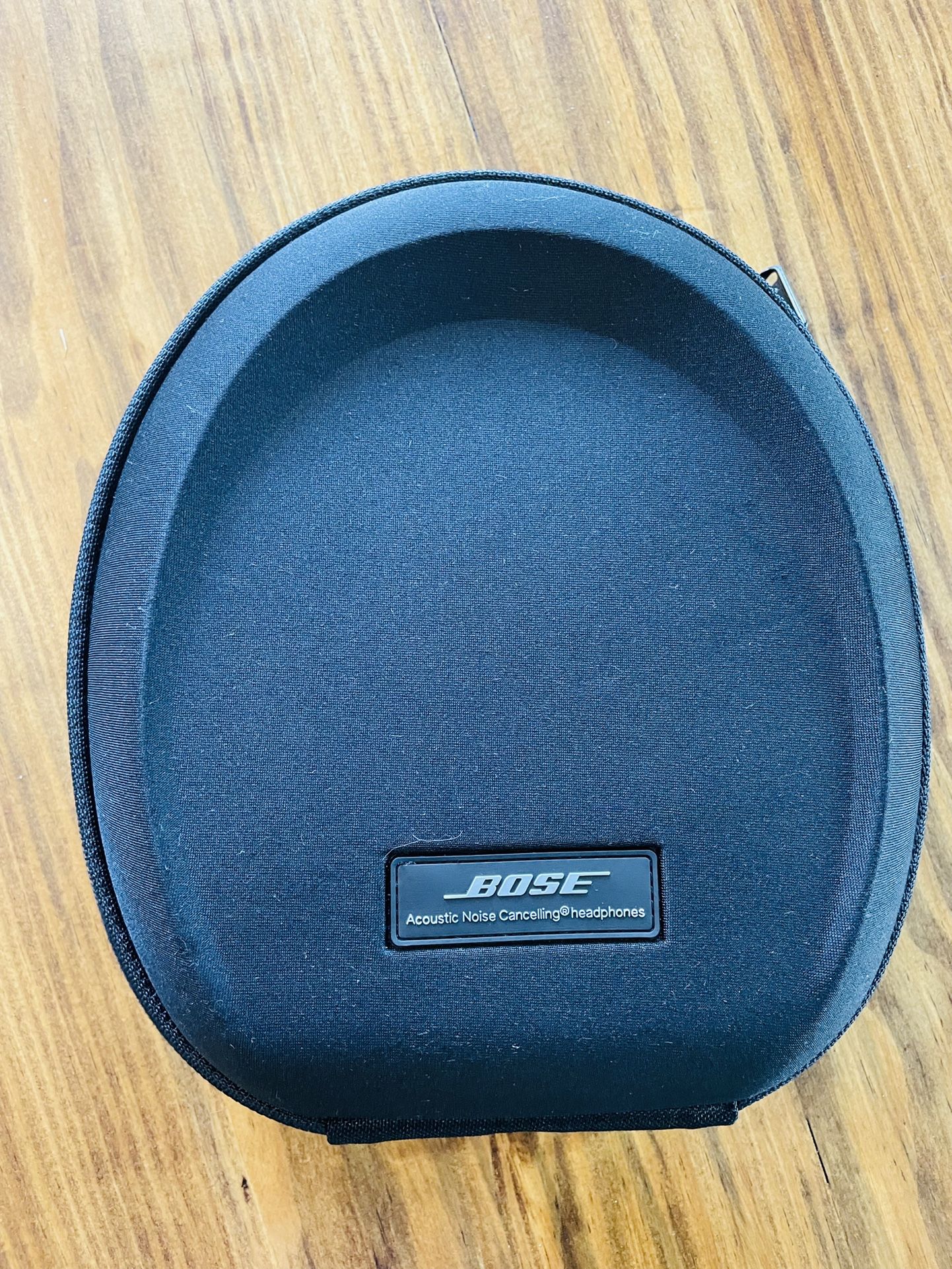 Great Condition Bose Headphone Carrying Case 