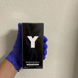Y Eau de Parfum Yves Saint Laurent