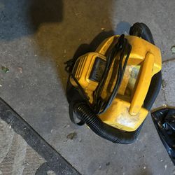 Dewalt Shock Vac 