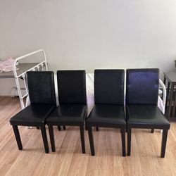 Dunno G Chairs Set of 4 – Perfect for Any Table 