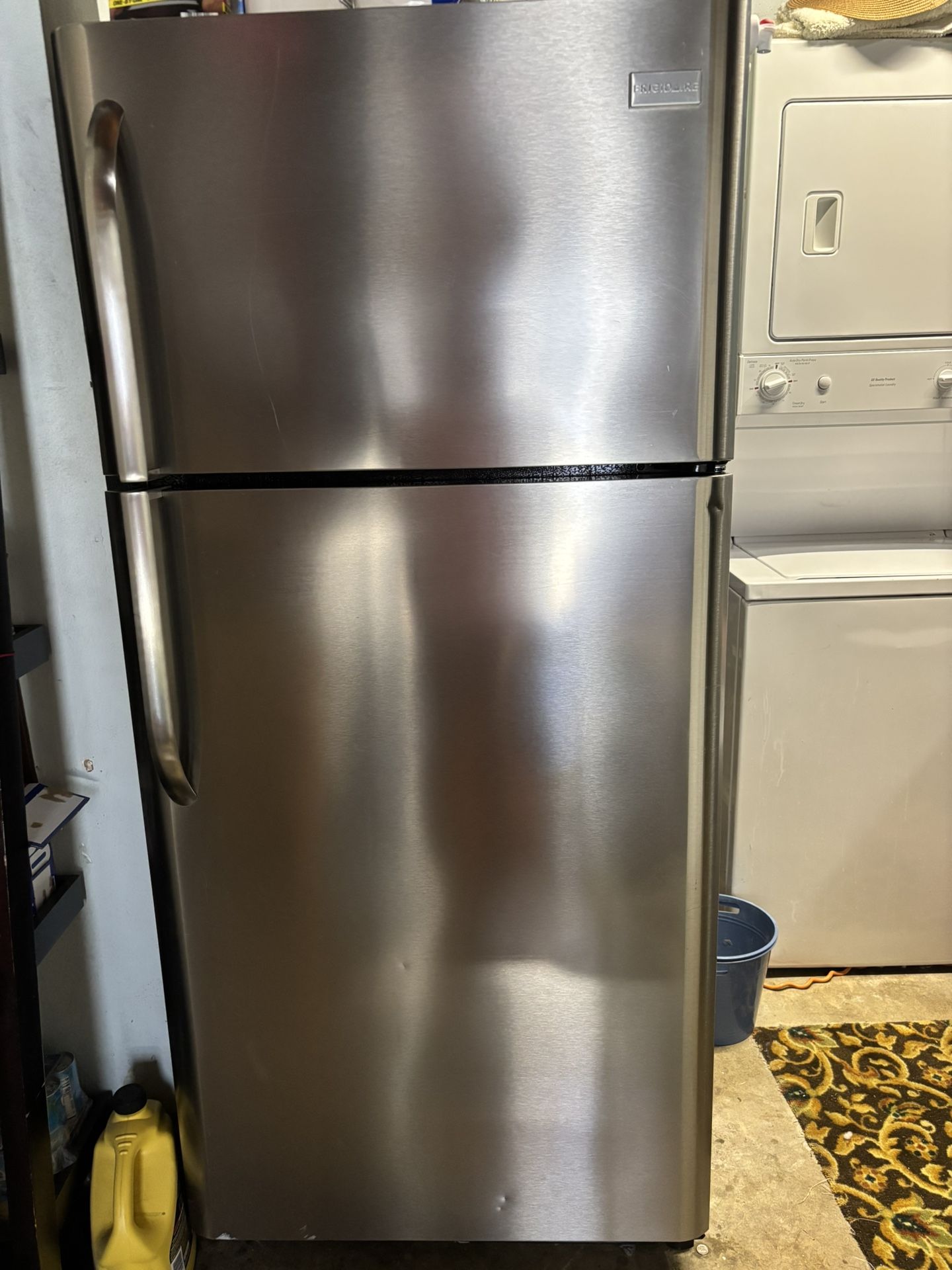Refrigerator