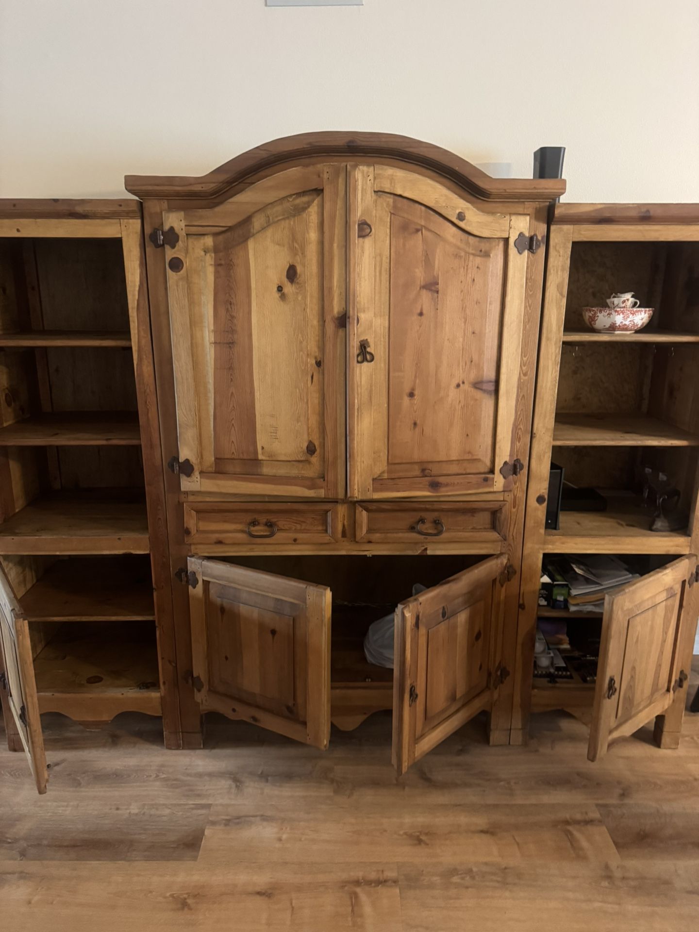 Armoire