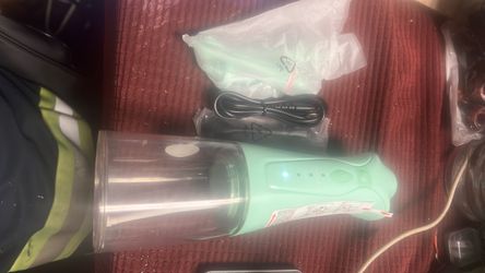 COSLUS Portable Water Flosser Black rechargeable