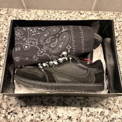 Travis Scott Phantom Jordan 1 Low 