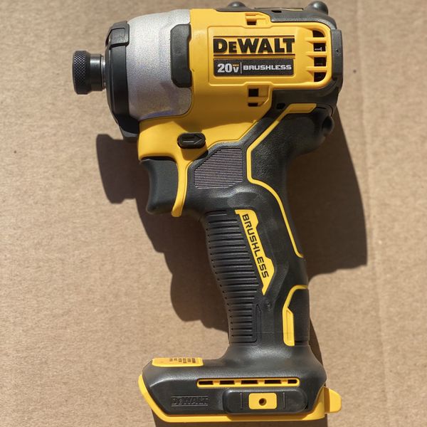 dewalt 20v brushless atomic compact series dewalt 20v brushless atomic compact series