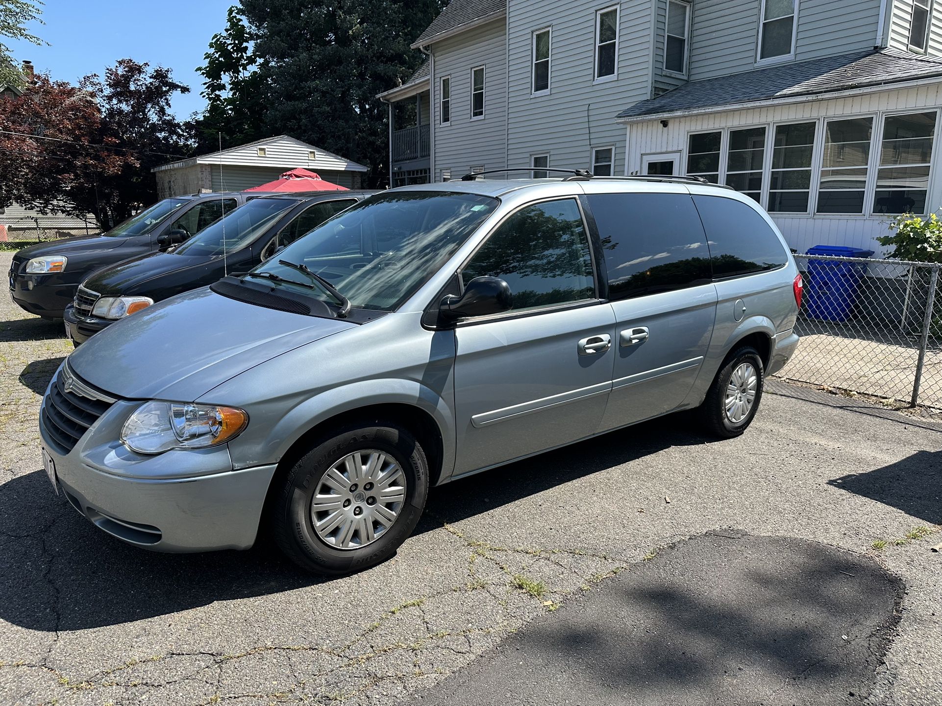 2006 Chrysler Town & Country