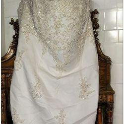 BRIDAL GOWN w ACCESSORIES 