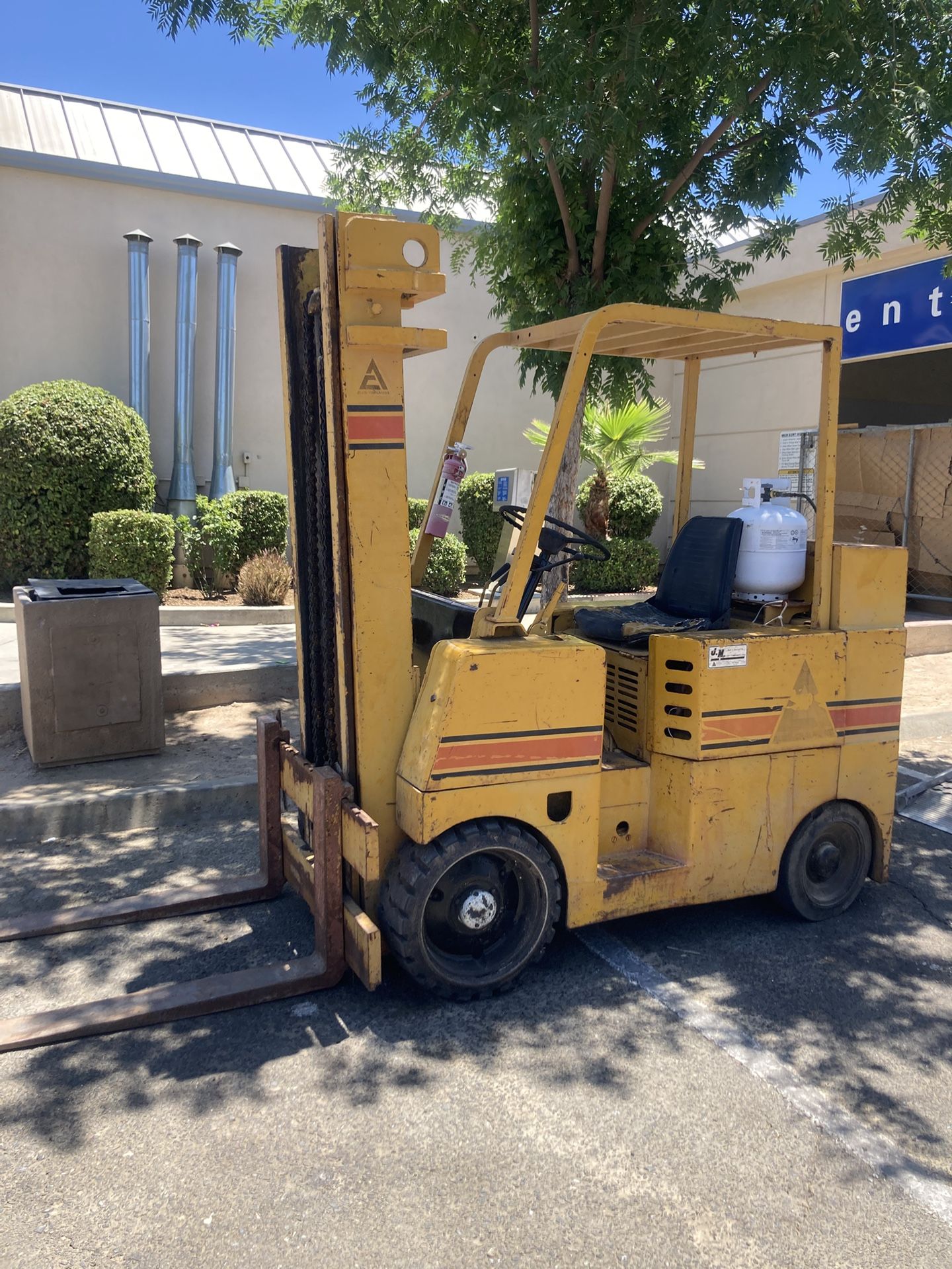 Forklift